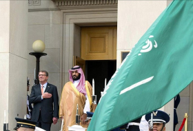 Le vice-prince héritier saoudien s’entretient avec le secrétaire américain à la Défense